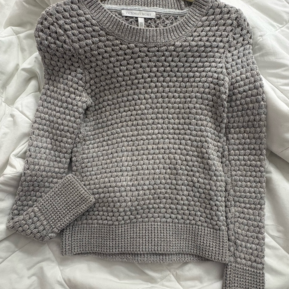 Victoria's Secret Textured Gray Sweater